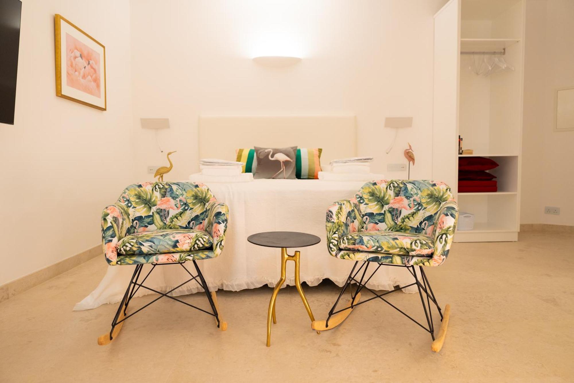 The White Knight Premium Boutique Hotel Għajnsielem Rom bilde