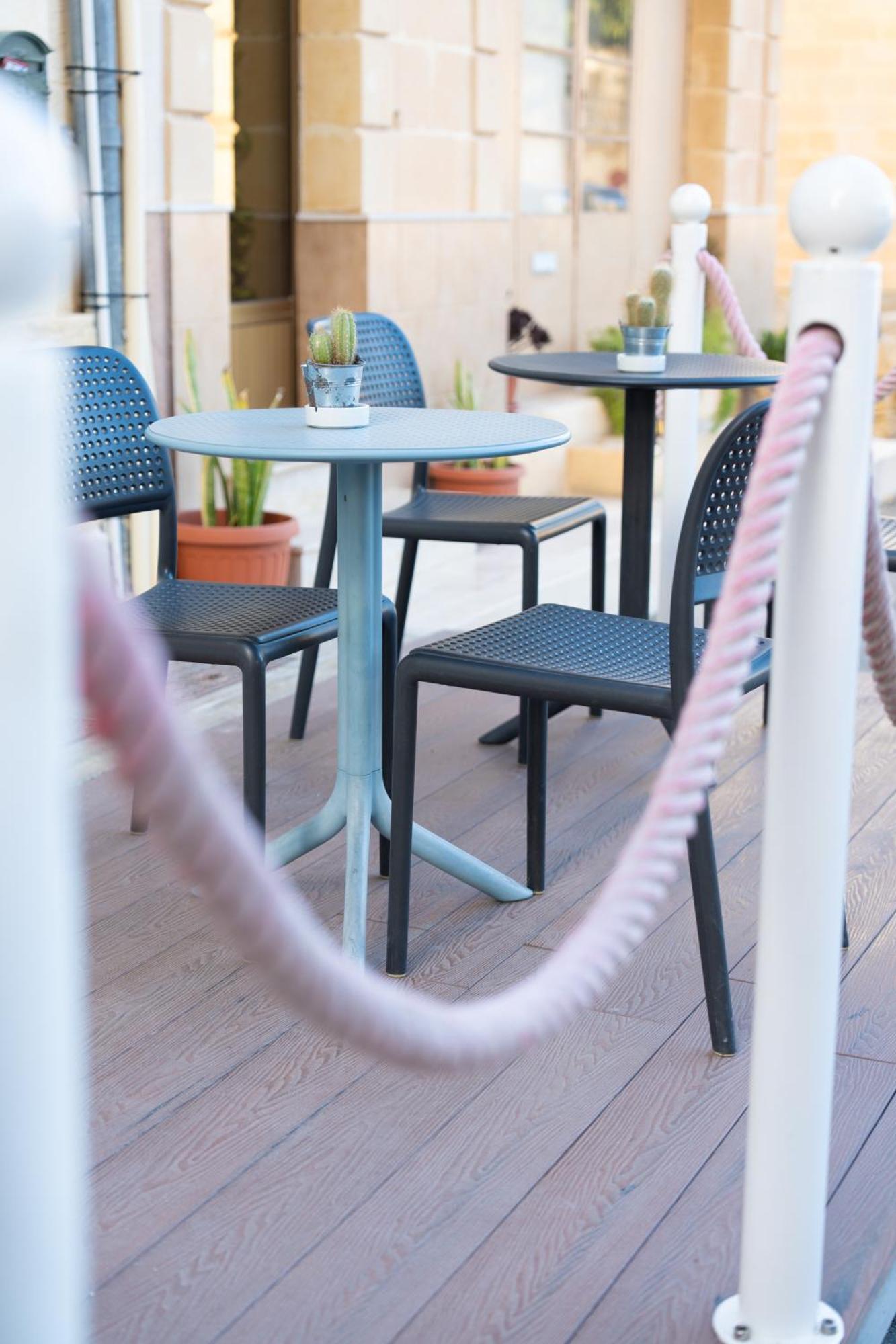 The White Knight Premium Boutique Hotel Għajnsielem Eksteriør bilde