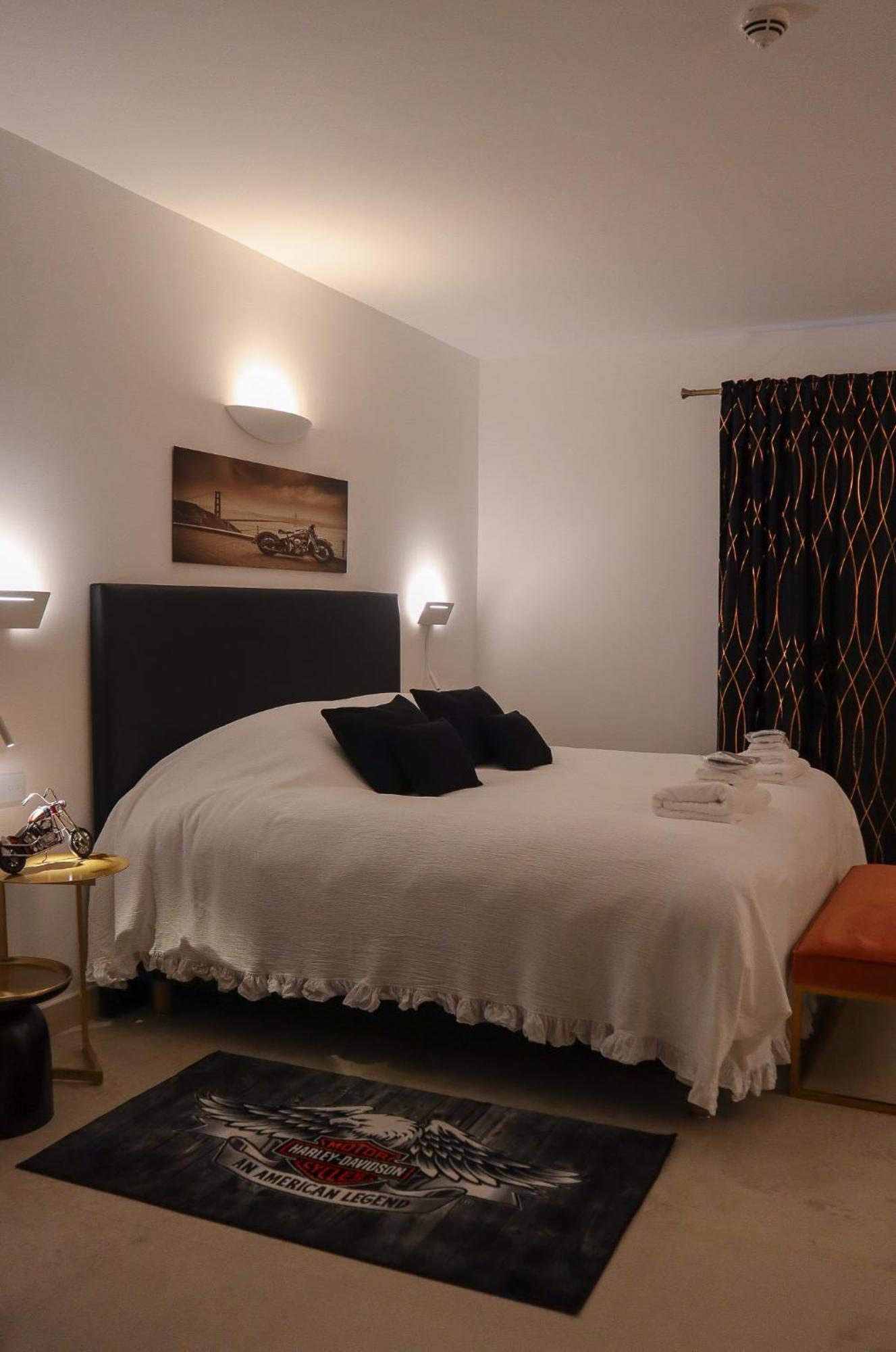 The White Knight Premium Boutique Hotel Għajnsielem Eksteriør bilde